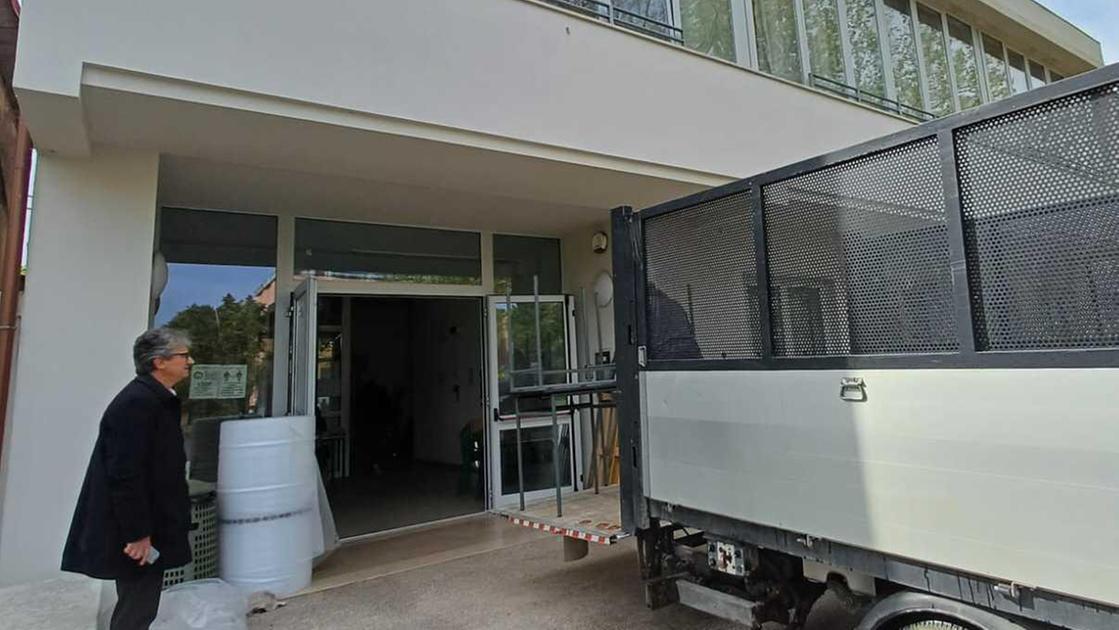 maxi lavori negli istituti la mappa della provincia e la piscina del marchesi riapre tra pochi giorni