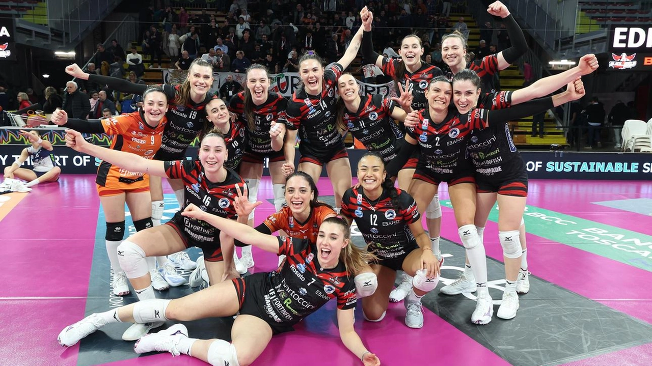 La festa delle ragazze della Bartoccini MC Restauri Perugia