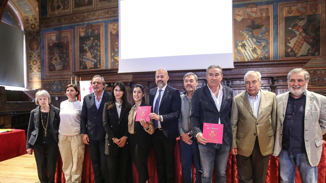 https://www.lanazione.it/image-service/view/acePublic/alias/contentid/MTA3MTdlZTctNTA1MC00/0/notari-restaurate-le-vetrate-gesto-damore-per-la-citta.jpeg?f=16:9&w=1200&h=630