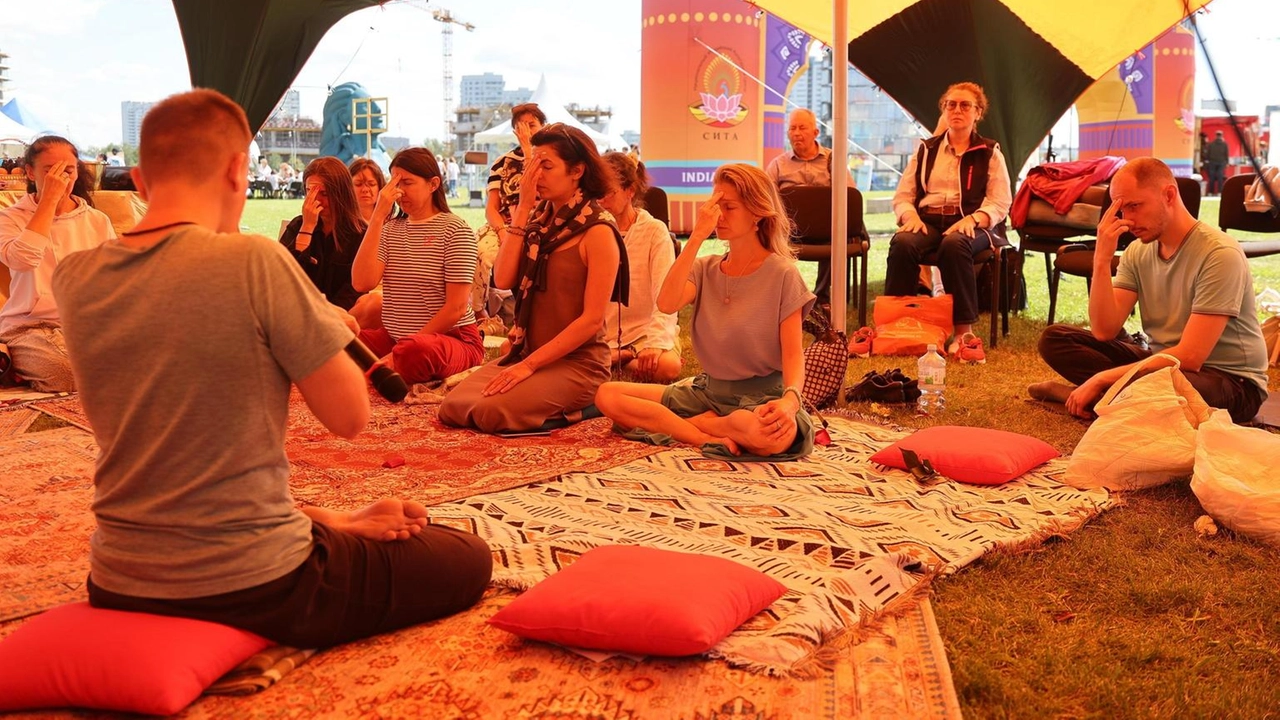 La rassegna del BenEssere è arrivata alle battute finali: una lunga corsa fra yoga al tramonto, incontri e iniziative La rassegna del BenEssere è arrivata alle battute finali: una lunga corsa fra yoga al tramonto, incontri e iniziative