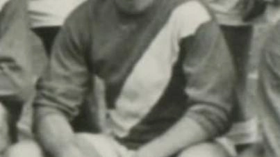 Nella chiesa di Ponte Buggianese si sono tenuti ieri mattina i funerali di Mario Paganelli, ex-gloria del calcio pontigiano ed... Nella chiesa di Ponte Buggianese si sono tenuti ieri mattina i funerali di Mario Paganelli, ex-gloria del calcio pontigiano ed...