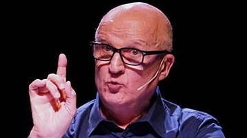 La comicità tutta particolare di Paolo Hendel questa sera sarà al Belvedere dello Sparviero, a Castiglione della Pescaia La comicità tutta particolare di Paolo Hendel questa sera sarà al Belvedere dello Sparviero, a Castiglione della Pescaia