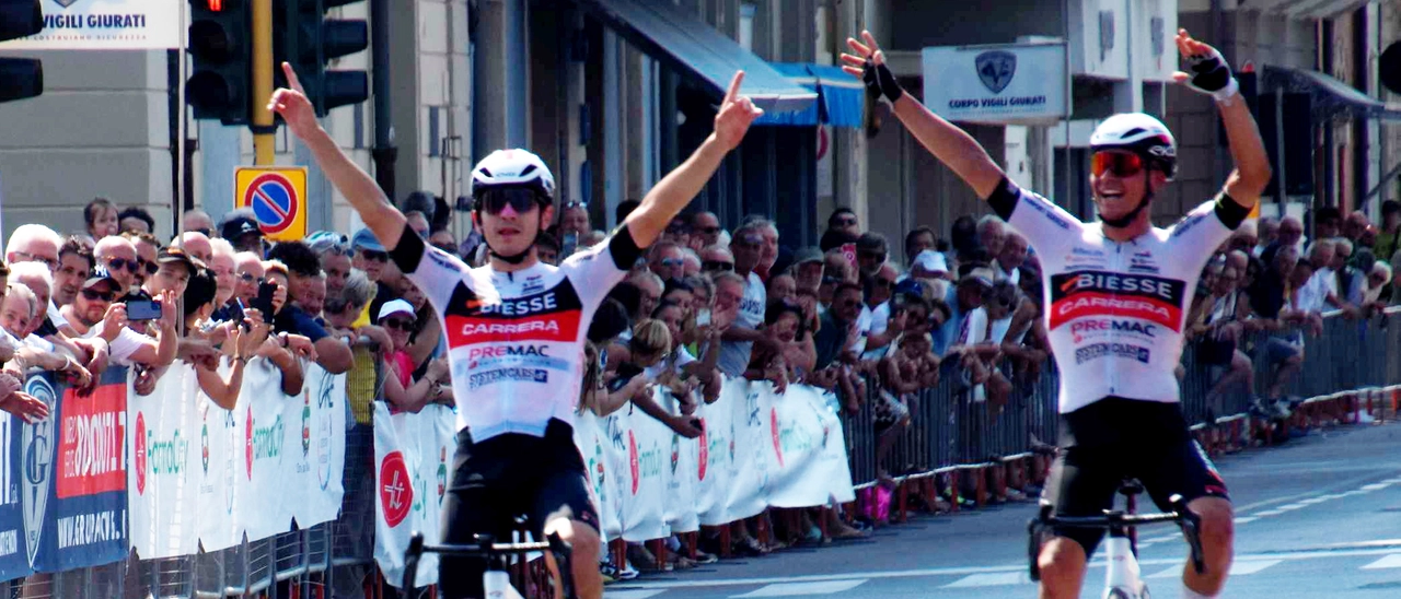 Ciclismo, il versiliese Dati trionfa nella Firenze-Viareggio