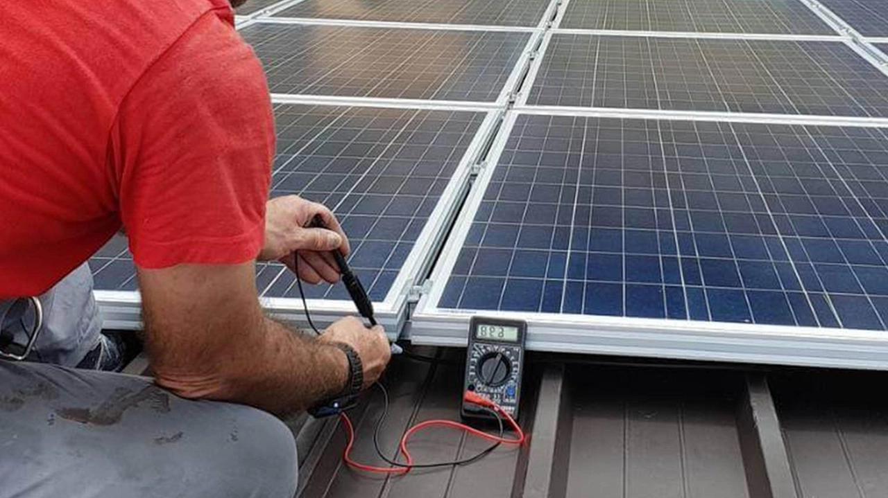 A Uggia un’azienda sta pensando a un progetto fotovoltaico su dei terreni per creare un parco di sette ettari A Uggia un’azienda sta pensando a un progetto fotovoltaico su dei terreni per creare un parco di sette ettari