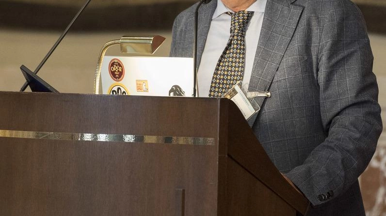 Osvaldo Danzi oggi ospite di Pecci Books: presenterà il suo ultimo libro, Il lavoro trattato male (Edizioni FiordiRisorse 2025),. di grande attualità Osvaldo Danzi oggi ospite di Pecci Books: presenterà il suo ultimo libro, Il lavoro trattato male (Edizioni FiordiRisorse 2025),. di grande attualità
