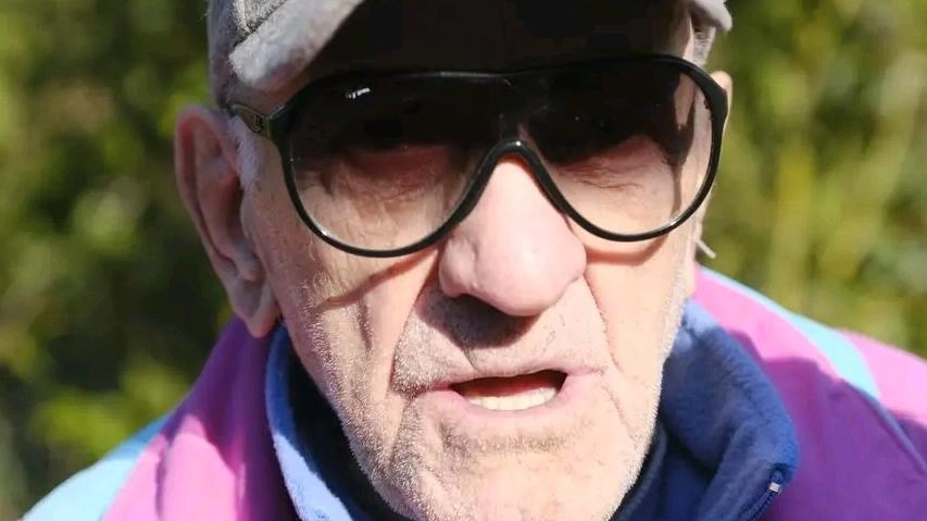 Virio Santini aveva compiuto 97 anni tre giorni fa. Insieme a uno dei tre figli viveva nella casa di guardianaggio del tiro a segno in via Verzieri Virio Santini aveva compiuto 97 anni tre giorni fa. Insieme a uno dei tre figli viveva nella casa di guardianaggio del tiro a segno in via Verzieri