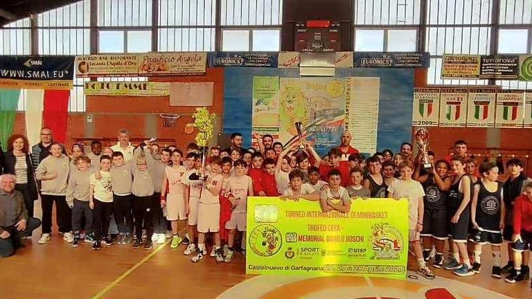 Il Don Bosco Livorno vince la fase finale regionale del Torneo internazionale del Cefa e si qualifica per la fase internazionale. La competizione di minibasket vede la partecipazione di giovani Aquilotti e include la consegna del Memorial Danilo Boschi.