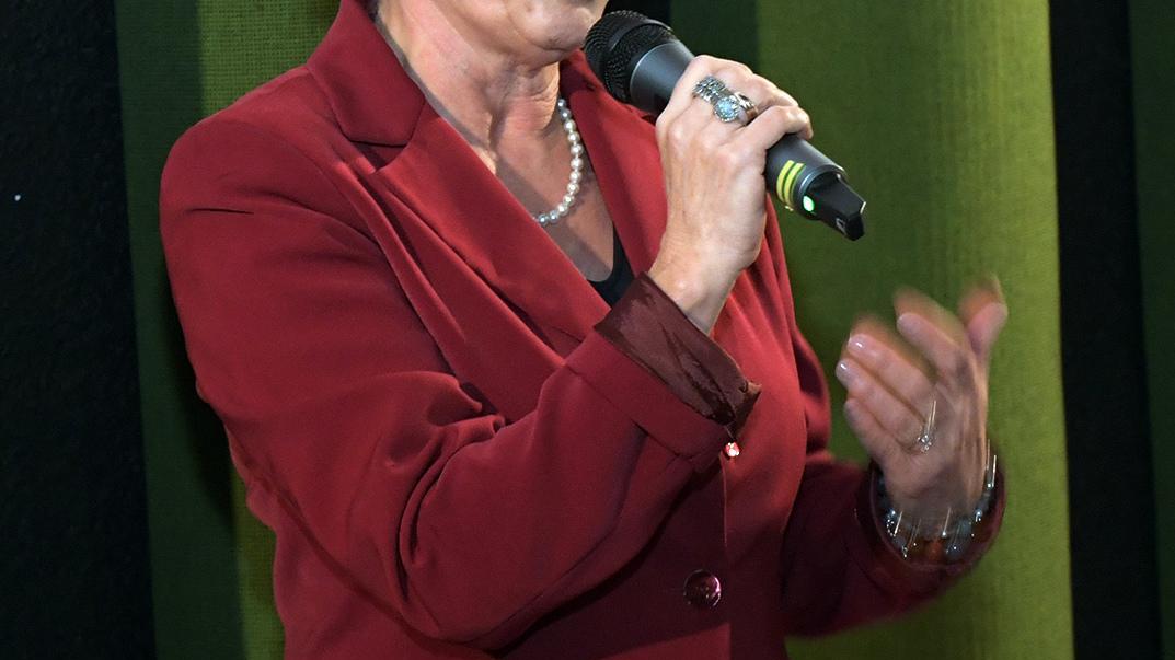 https://www.lanazione.it/image-service/view/acePublic/alias/contentid/MTE2YTA1MmUtODYwZC00/0/scippi-aggressioni-e-furti-in-casa-laffondo-della-consigliera-vietina-la-destra-non-ha-vere-ricette.jpeg?f=16:9&w=1200&h=630
