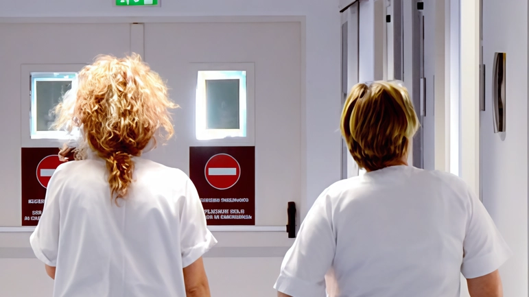 Problemi alle condutture del condizionamento d’aria all'ospedale del Valdarno risolti prontamente dall'Asl Toscana Sud Est, che ha spostato alcuni pazienti temporaneamente. Situazione tornata alla normalità. Problemi alle condutture del condizionamento d’aria all'ospedale del Valdarno risolti prontamente dall'Asl Toscana Sud Est, che ha spostato alcuni pazienti temporaneamente. Situazione tornata alla normalità.