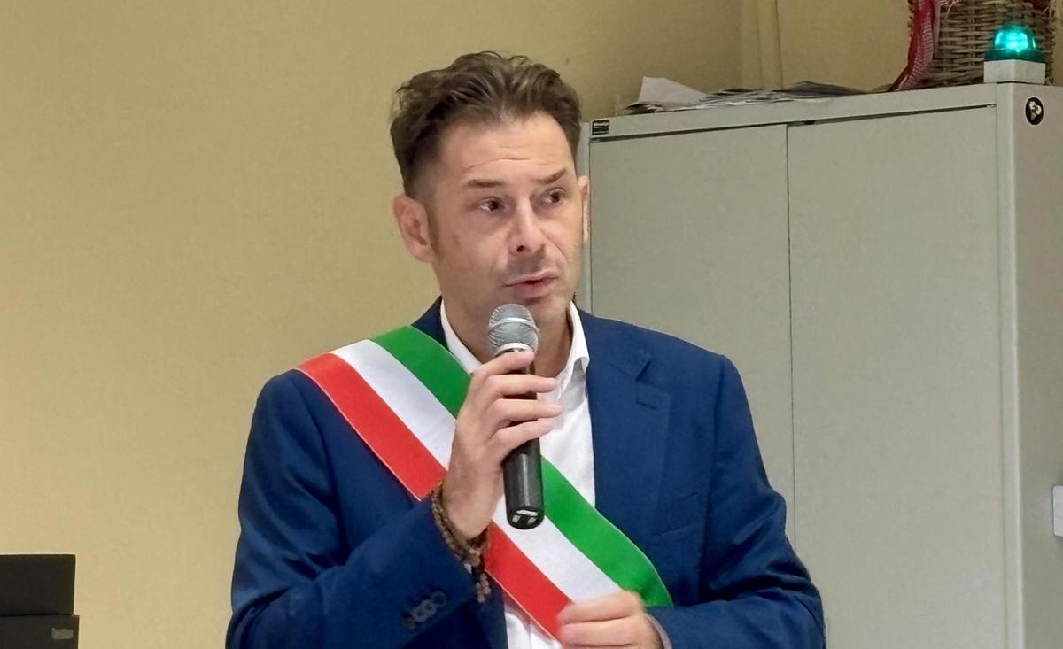 La campanella a Pontedera: "Spazio di dialogo e lealtà. Dire basta all’indifferenza" La campanella a Pontedera: "Spazio di dialogo e lealtà. Dire basta all’indifferenza"