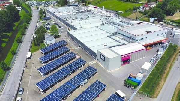 Lo stabilimento Fimer Lo stabilimento Fimer
