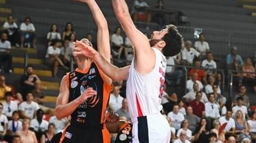 Arrigoni in gara-3: 18 punti e 12 rimbalzi Arrigoni in gara-3: 18 punti e 12 rimbalzi