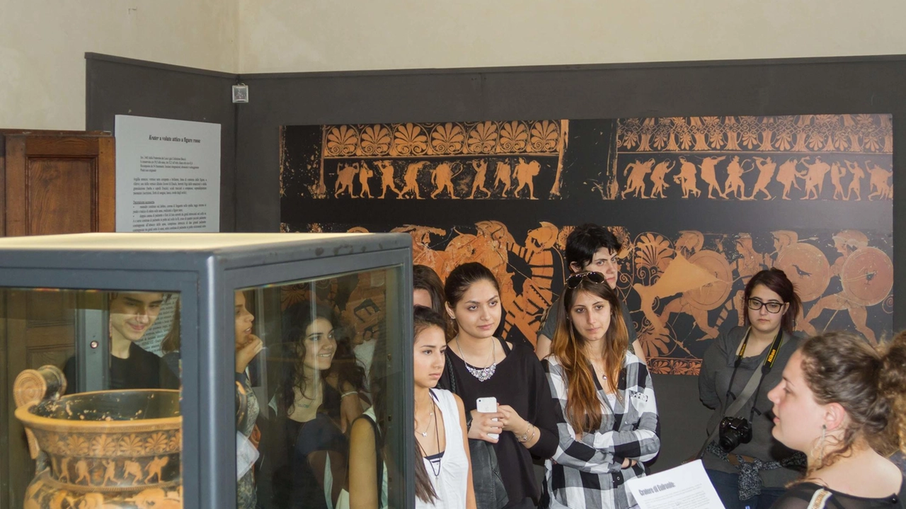 Le sale del museo archeologico di Arezzo Gaio Cilnio Mecenate Le sale del museo archeologico di Arezzo Gaio Cilnio Mecenate