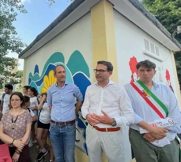 Street art sulla cabina elettrica per non dimenticare Eleonora