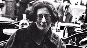 La filosofa e scrittrice. Simone Weil, nata a Parigi nel 1909 e scomparsa a soli 34 anni La filosofa e scrittrice. Simone Weil, nata a Parigi nel 1909 e scomparsa a soli 34 anni