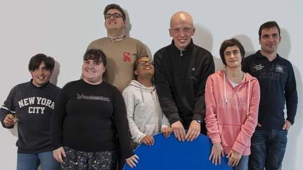 Le attività dei ’Ragazzi della Luna’ si estendono alla gestione del centro sociale di Bradia (foto dal sito F. ondazione Aut Aut) Le attività dei ’Ragazzi della Luna’ si estendono alla gestione del centro sociale di Bradia (foto dal sito F. ondazione Aut Aut)