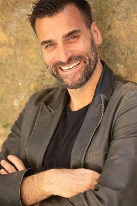 Cyro Rossi: sogni, segreti e passioni di un eclettico di successo