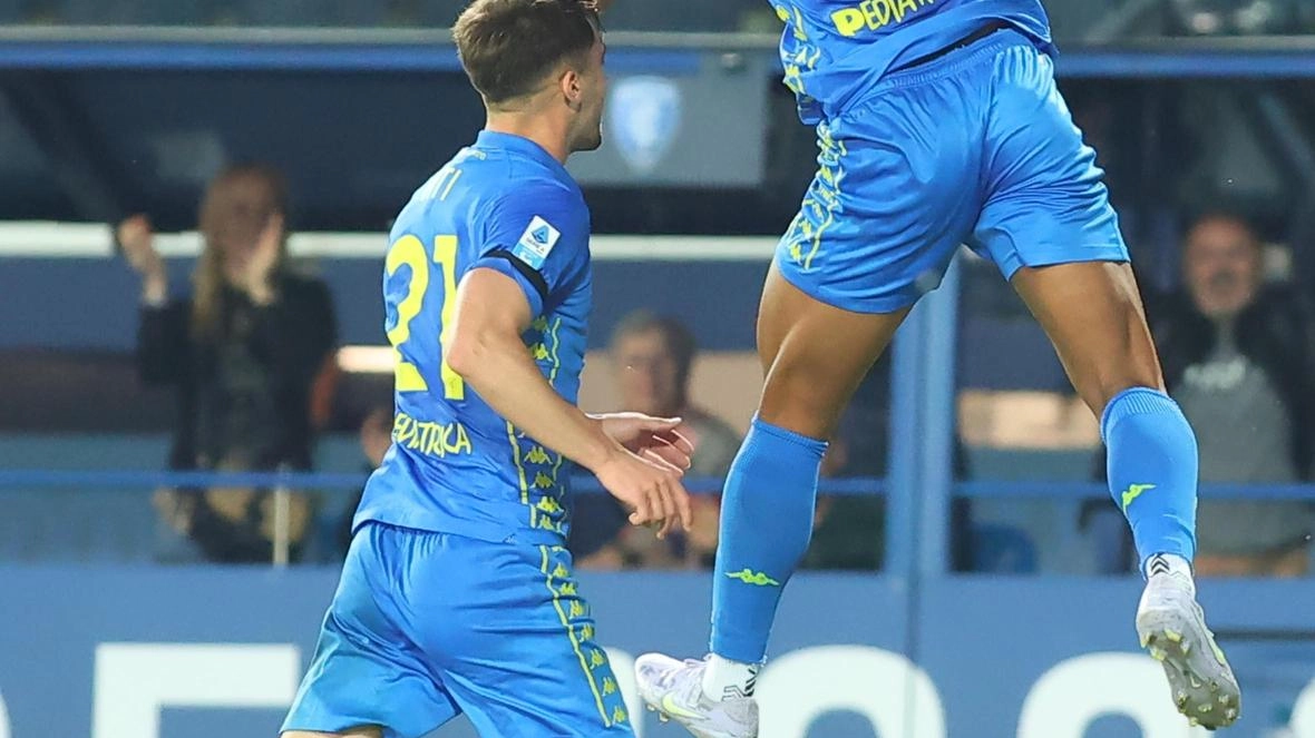 Da sinistra in senso orario: Fazzini esulta con Marianucci, Gyasi a duello con Valeri, la gioia di Anjorin ed Henderson in campo (Gasperini/FotoCronacheGermogli) Da sinistra in senso orario: Fazzini esulta con Marianucci, Gyasi a duello con Valeri, la gioia di Anjorin ed Henderson in campo (Gasperini/FotoCronacheGermogli)