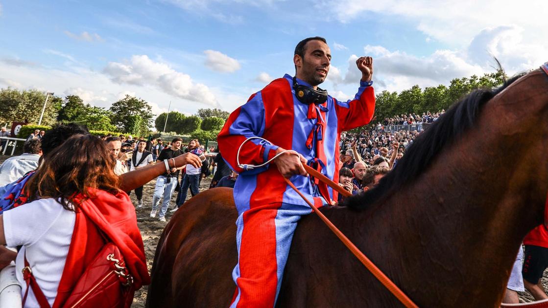 gavino sanna è il re quinto successo a fucecchio bello vincere con el rey 