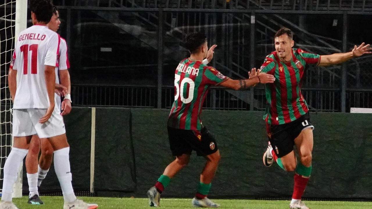 La Ternana si impone a Rimini 4-1 La Ternana si impone a Rimini 4-1