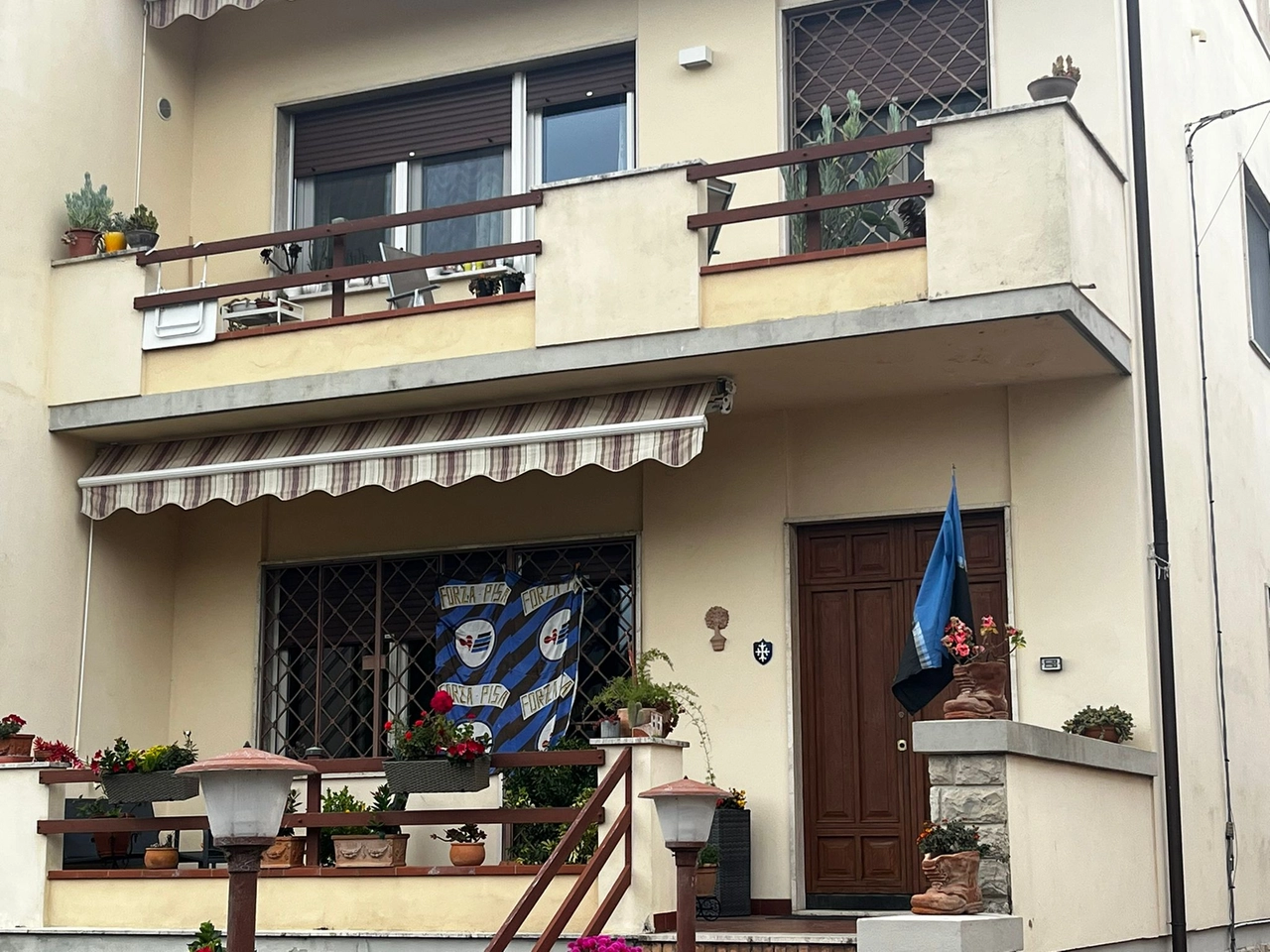 immagine di sfondo 3