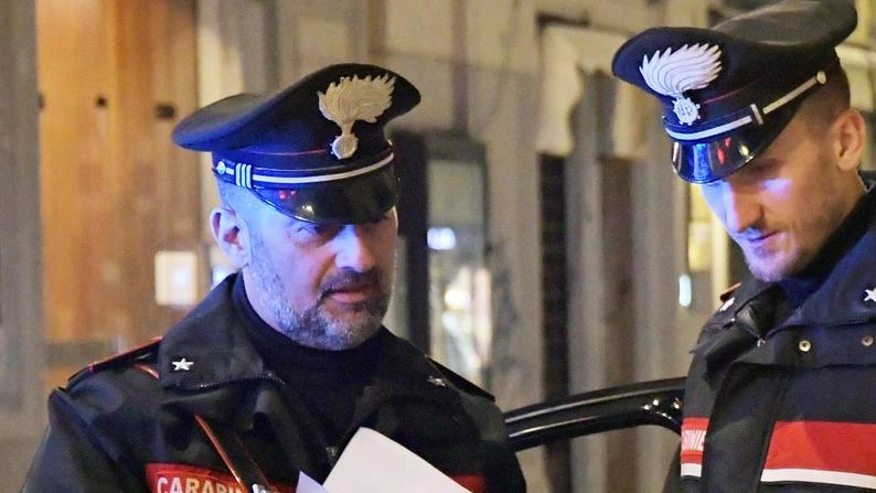 L’intervento dei carabinieri. L’agguato, nella tarda serata di martedì, ha spaventato Ponsacco (foto d’archivio)