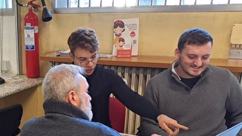 Uno sportello per accorciare le distanze tra Geofor, l’azienda che eroga i servizi ambientali e i cittadini. Nasce con questo... Uno sportello per accorciare le distanze tra Geofor, l’azienda che eroga i servizi ambientali e i cittadini. Nasce con questo...