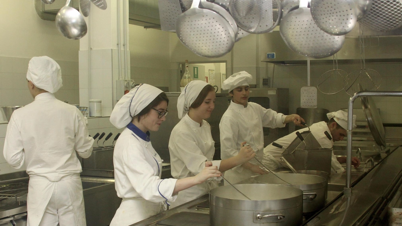 Opportunità di lavoro nel settore della ristorazione collettiva. Il gruppo Camst è alla ricerca di addetti alla mensa da... Opportunità di lavoro nel settore della ristorazione collettiva. Il gruppo Camst è alla ricerca di addetti alla mensa da...