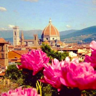 Firenze vista dai giardini in fiore: tornano i percorsi alla scoperta della città