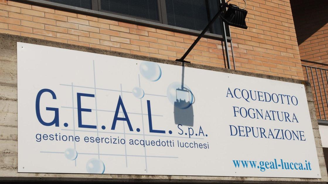 "Acquistiamo le quote di Acea e rendiamo Geal tutta pubblica" "Acquistiamo le quote di Acea e rendiamo Geal tutta pubblica"