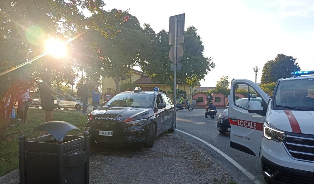 https://www.lanazione.it/image-service/view/acePublic/alias/contentid/MTIyMTVmZWEtNjcwNS00/0/folle-corsa-per-fuggire-ai-carabinieri-fermato-e-denunciato-a-piede-libero.jpeg?f=1.91:1&w=1200