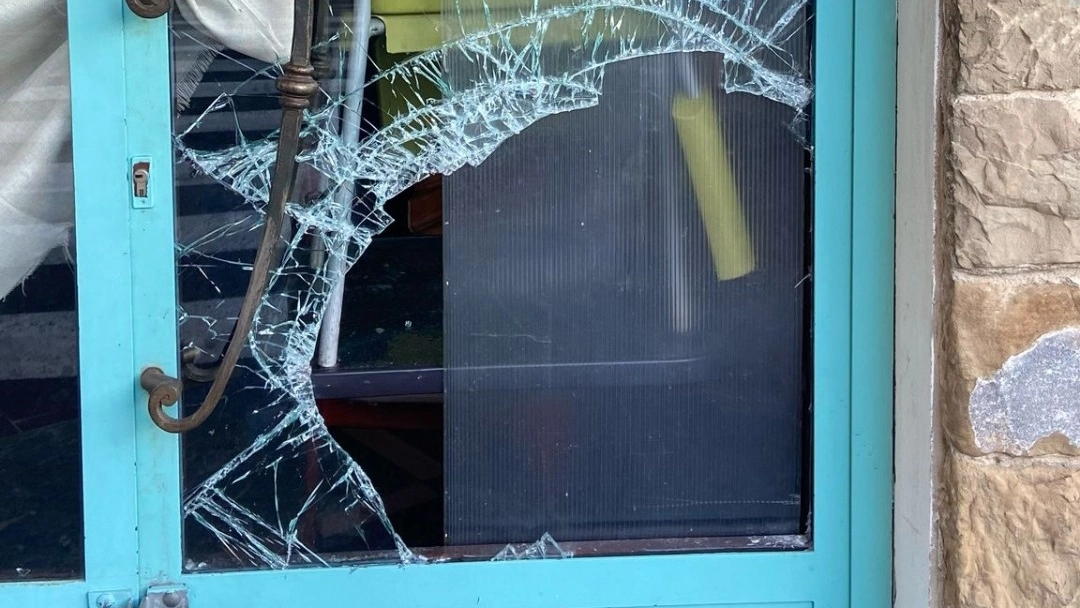 Una delle spaccate che ci sono state a Firenze nei giorni scorsi