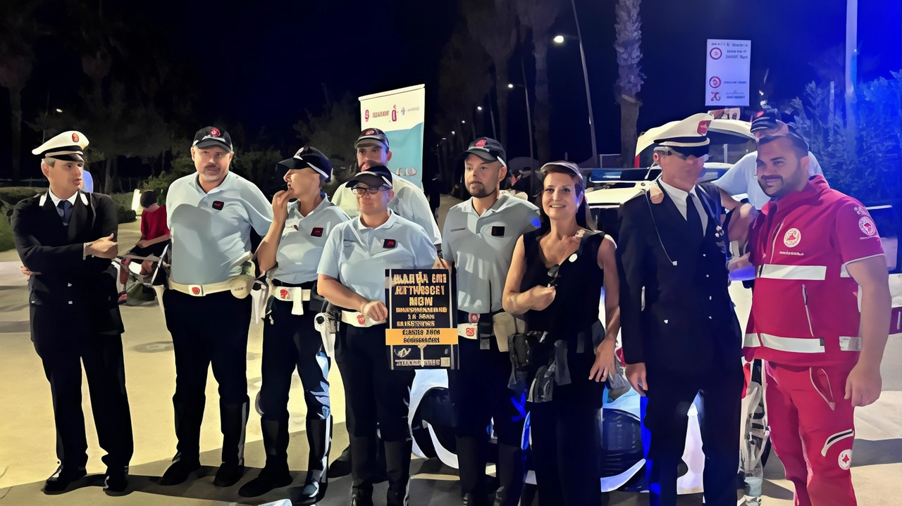 Il campione di ciclismo Francesco Chicchi testimonial dell’iniziativa. E i Cugini di campagna sposano la causa della Municipale di Camaiore. Il campione di ciclismo Francesco Chicchi testimonial dell’iniziativa. E i Cugini di campagna sposano la causa della Municipale di Camaiore.