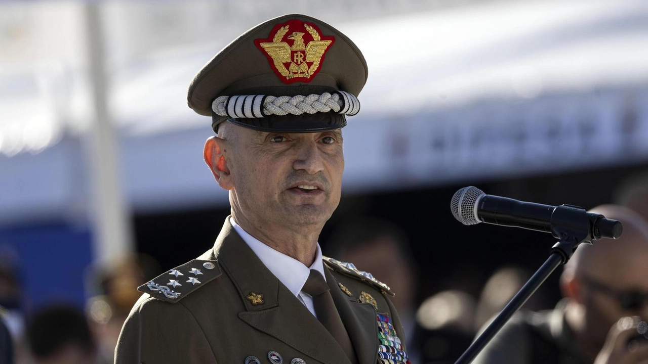 Crosetto, ' Italia vuole contribure alla sicurezza dell'Europa'