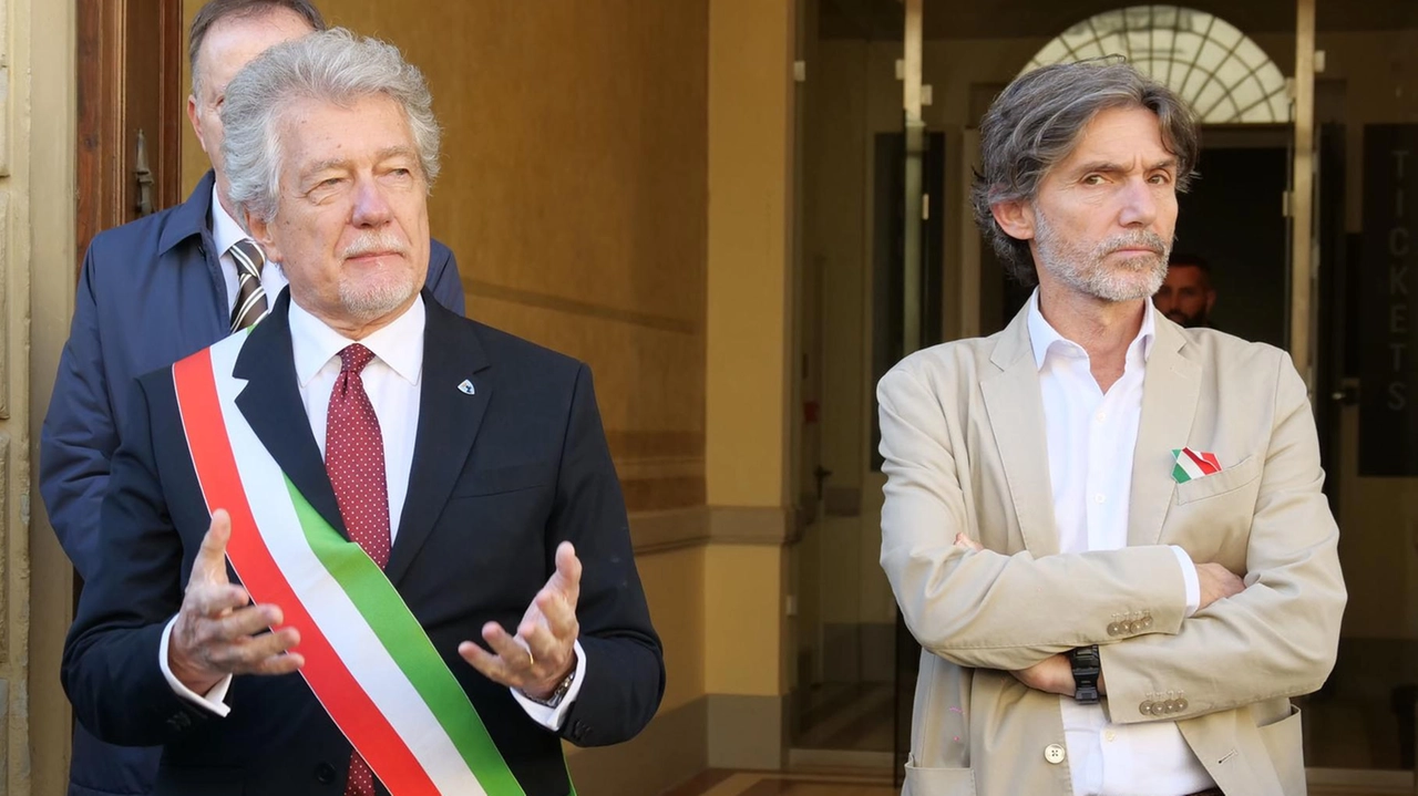 Il sindaco di Arezzo, Alessandro Ghinelli, e il direttore della Fondazione Guido Monaco, Lorenzo Cinatti Il sindaco di Arezzo, Alessandro Ghinelli, e il direttore della Fondazione Guido Monaco, Lorenzo Cinatti