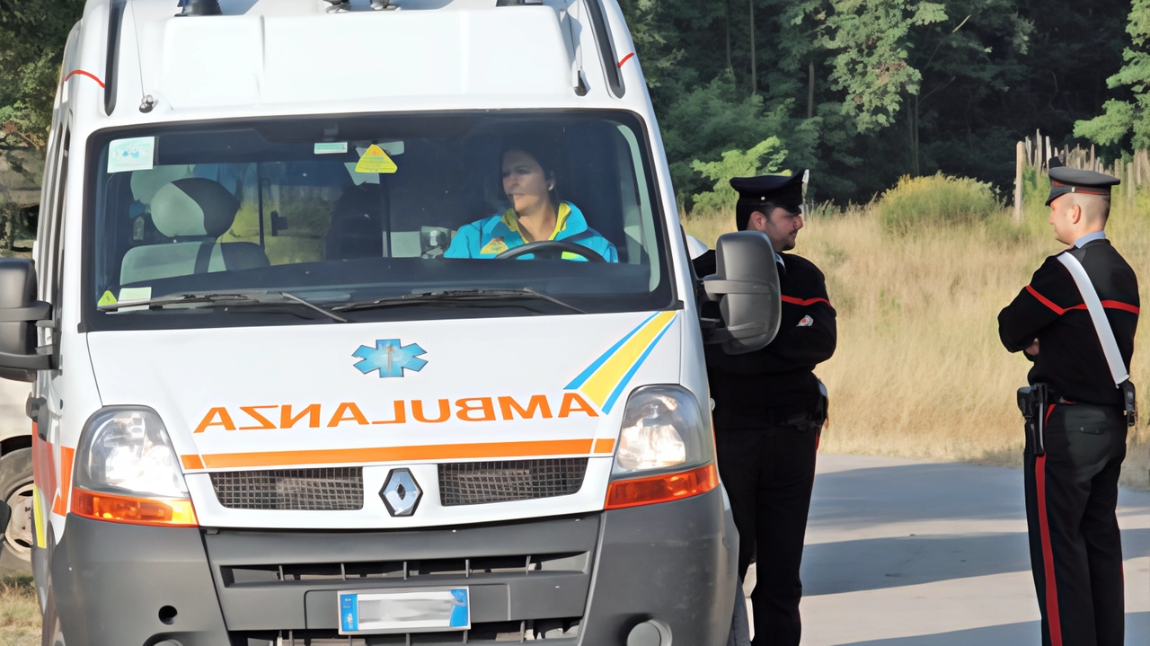 Non ci sono altri veicoli coinvolti: l’anziano ha fatto tutto da solo, non si esclude l’ipotesi del malore. Imprigionato nella vettura è stato liberato dai vigili del fuoco. L’incidente in una zona pericolosa. Non ci sono altri veicoli coinvolti: l’anziano ha fatto tutto da solo, non si esclude l’ipotesi del malore. Imprigionato nella vettura è stato liberato dai vigili del fuoco. L’incidente in una zona pericolosa.