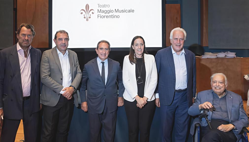 https://www.lanazione.it/image-service/view/acePublic/alias/contentid/MTM2YjBmOGQtYTk1ZS00/0/funaro-e-giani-esultano-e-il-botteghino-sorride-staccati-100mila-biglietti.jpeg