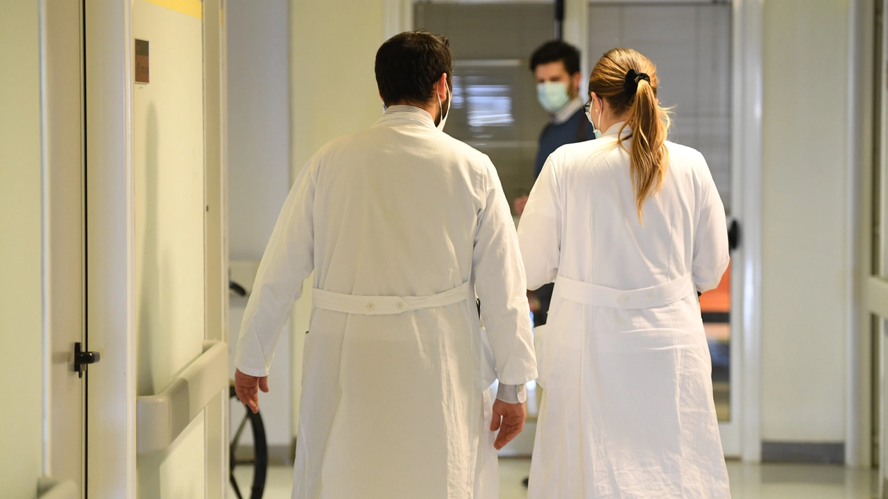 Sanità in Toscana, ancora molti nodi da sciogliere per abbattere costi e liste di attesa Sanità in Toscana, ancora molti nodi da sciogliere per abbattere costi e liste di attesa