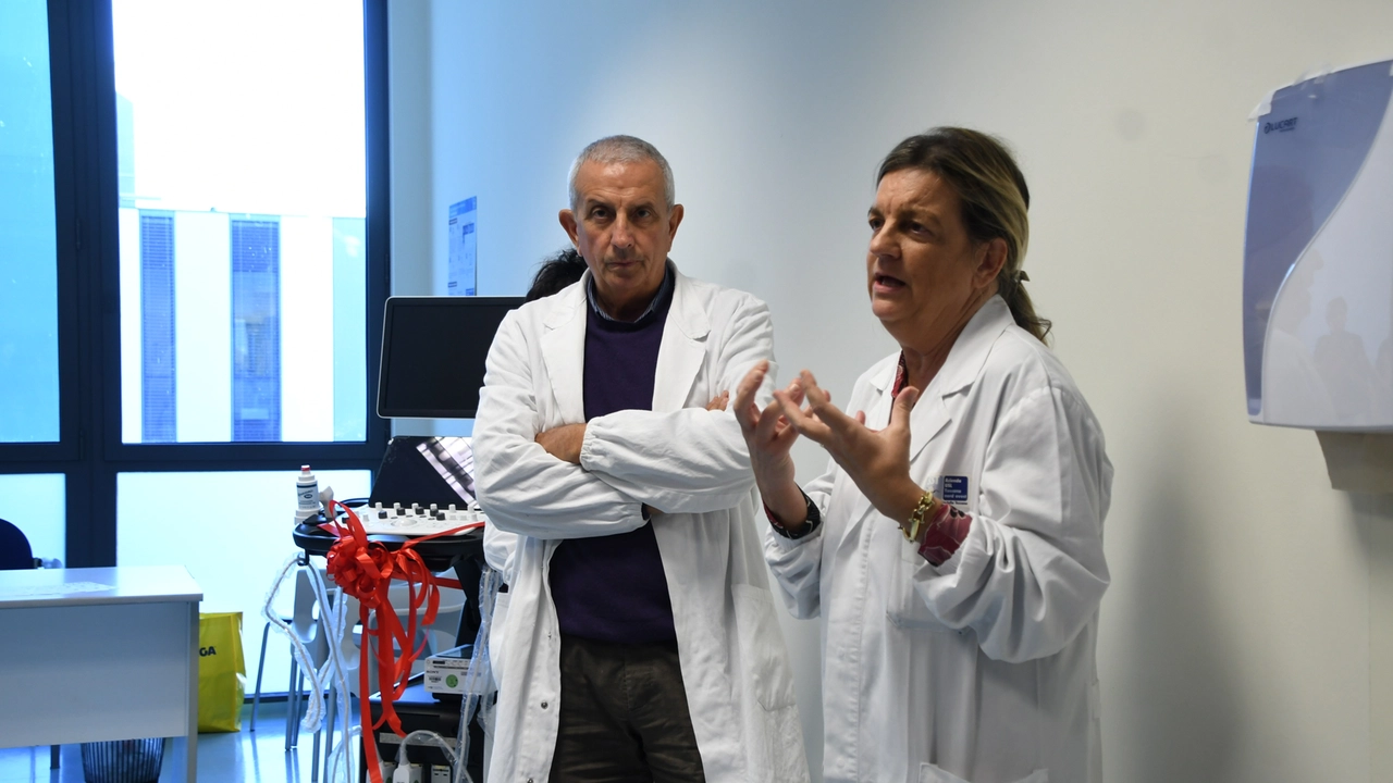 Il direttore Biselli e la referente di Oncoematologia Della Seta Il direttore Biselli e la referente di Oncoematologia Della Seta