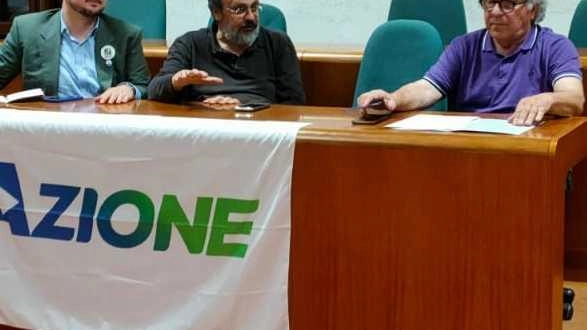 SANTA MARIA A MONTE "Le nostre proposte concrete e fattibili rivolte all’amministrazione comunale per rilanciare i mercati settimanali sono quelle di... SANTA MARIA A MONTE "Le nostre proposte concrete e fattibili rivolte all’amministrazione comunale per rilanciare i mercati settimanali sono quelle di...