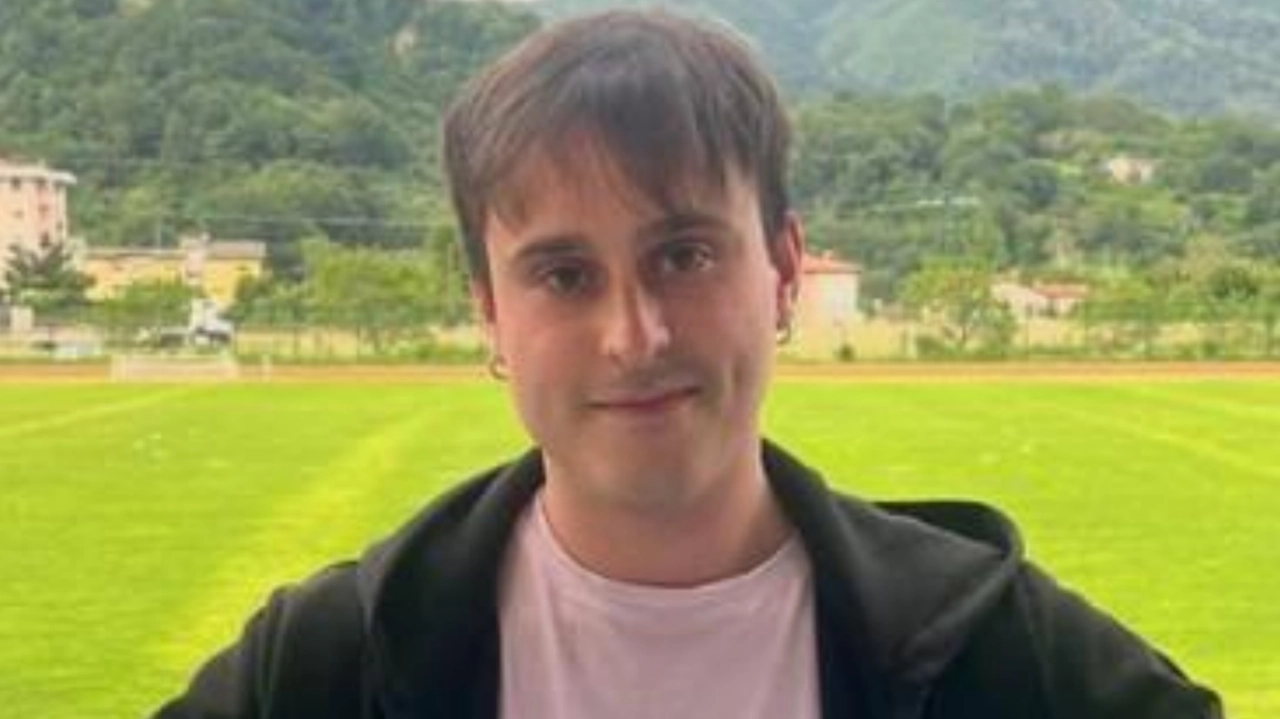 Davide Bertolini era in viaggio a bordo di un furgone e lavorava per una ditta impegnata nella logistica ai cantieri della Tim Davide Bertolini era in viaggio a bordo di un furgone e lavorava per una ditta impegnata nella logistica ai cantieri della Tim