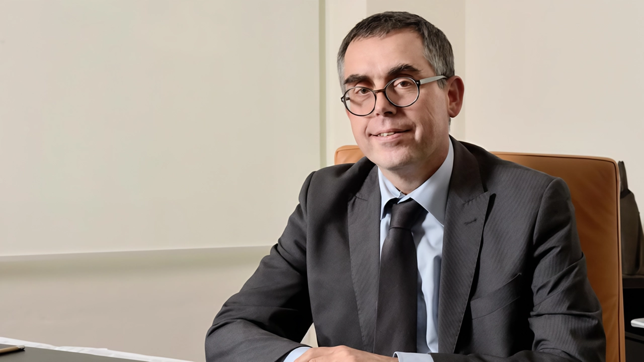 Il presidente Cristiano Iacopozzi. A destra, il direttore generale Maurizio Farnesi