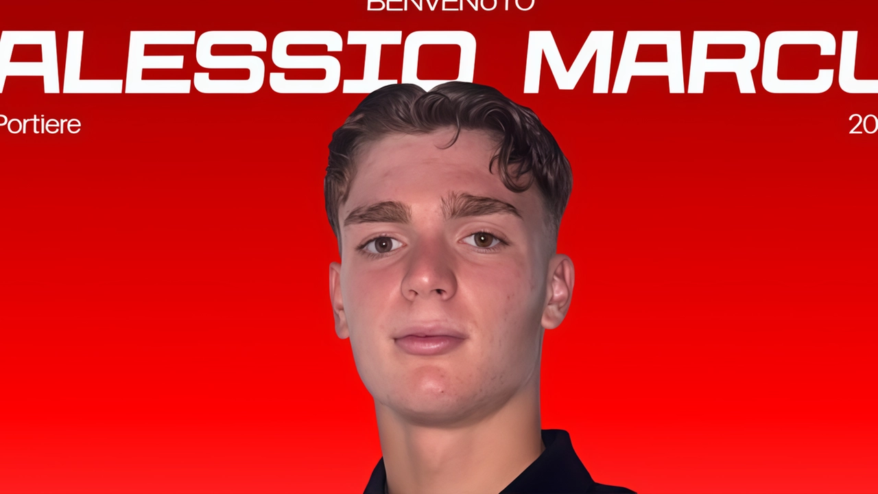 Dalla Juventus arriva Alessio Marcu. Domani amichevole a Orbetello Dalla Juventus arriva Alessio Marcu. Domani amichevole a Orbetello