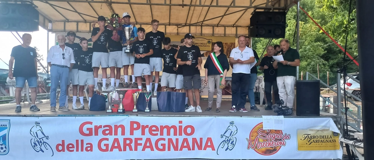Ciclismo: Viola mette tutti in fila nel G.P. Garfagnana-Memorial Gino Bartali