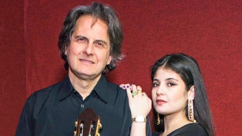Il chitarrista di fama mondiale Luciano Pompilio domani sarà al Mug2 con la figlia cantante lirica Giusy Miriam Pompilio Il chitarrista di fama mondiale Luciano Pompilio domani sarà al Mug2 con la figlia cantante lirica Giusy Miriam Pompilio