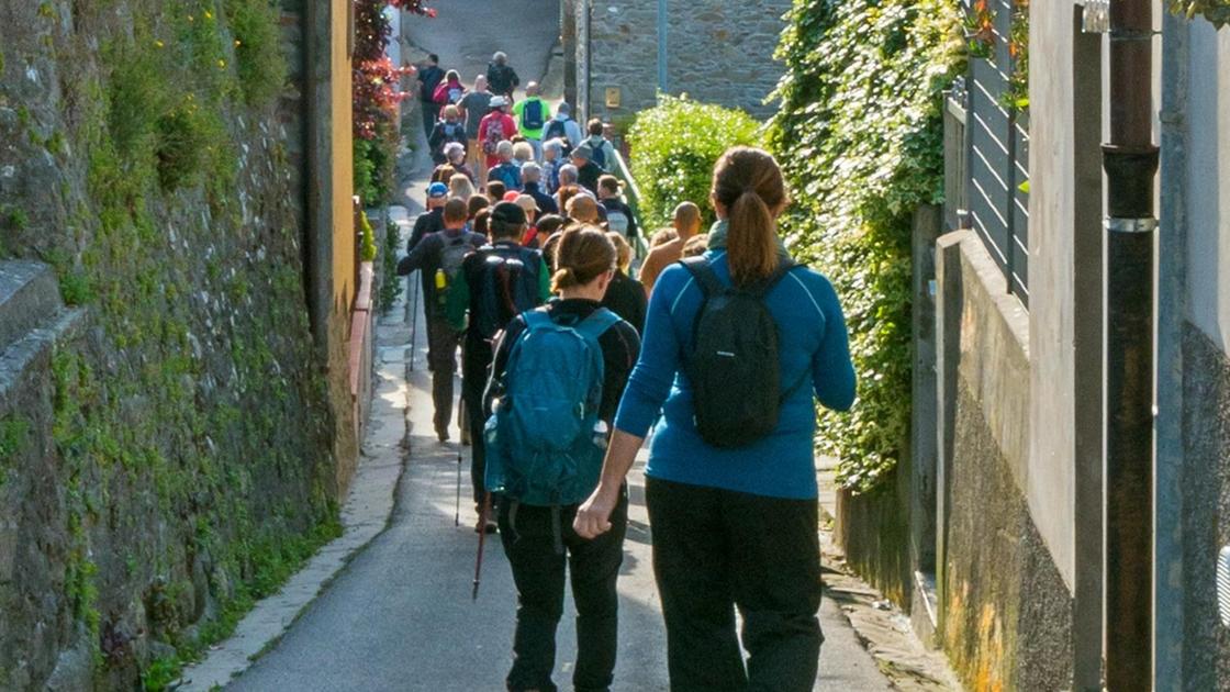 https://www.lanazione.it/image-service/view/acePublic/alias/contentid/MTU1OGNiMDMtYzJiYi00/0/uno-studio-sulle-strade-piu-antiche-oggi-la-presentazione-della-ricerca.jpeg?f=16:9&w=1200&h=630