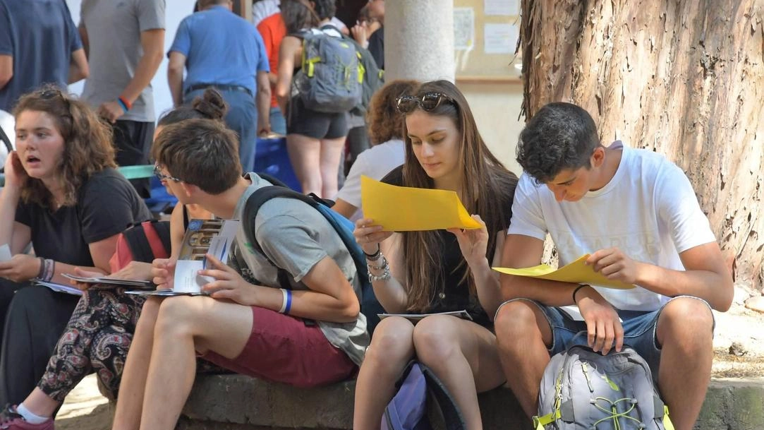 Si avvicina l’inizio dell’anno scolastico per molti giovani (foto d’archivio) Si avvicina l’inizio dell’anno scolastico per molti giovani (foto d’archivio)