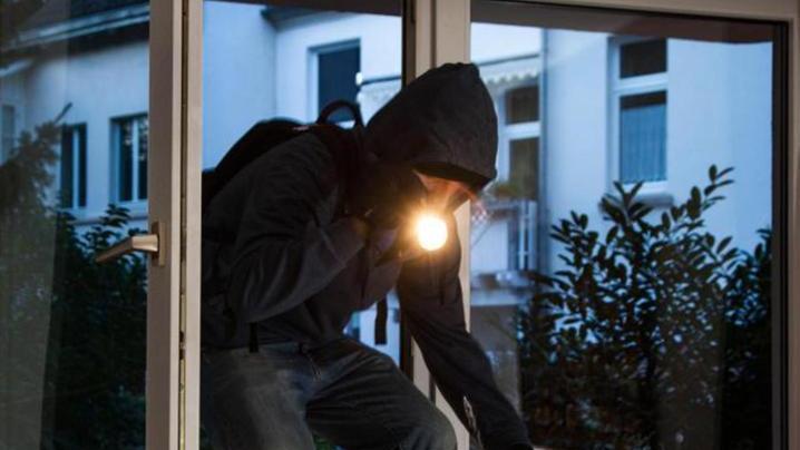 "Attività commerciali nel mirino". Le associazioni chiedono sicurezza "Attività commerciali nel mirino". Le associazioni chiedono sicurezza