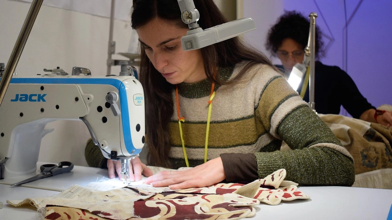I nuovi corsi per costumi d’epoca a Manifatture si svolgeranno a febbraio I nuovi corsi per costumi d’epoca a Manifatture si svolgeranno a febbraio