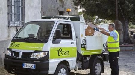 Il tema del costo della tassa sui rifiuti torna ancora una volta al centro della polemica politica